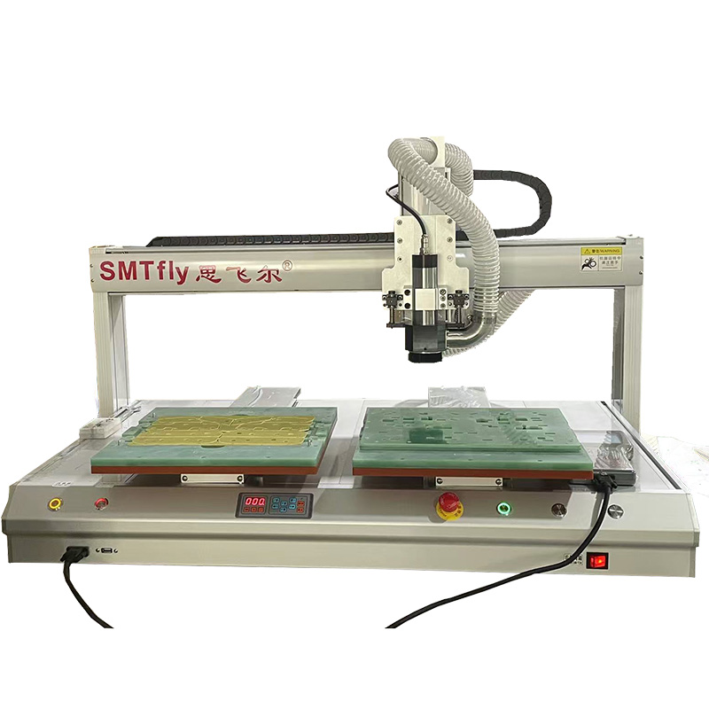 雙平臺銑刀分板機(jī)